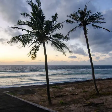 Pari Manta Cottages